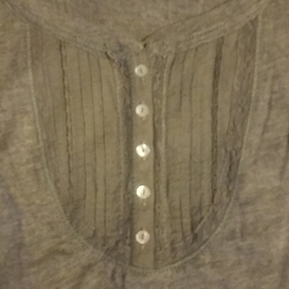 M Grey American Eagle Outfitters Shirt - Picture 4 of 6